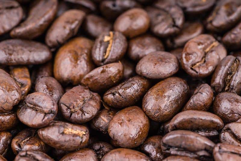 Discover the richness of non-oily coffee beans, delivering a clean, satisfying flavor