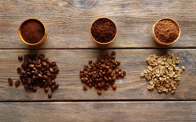 Discover the 4 types of coffee beans: arabica, robusta, ethiopian, and brazilian